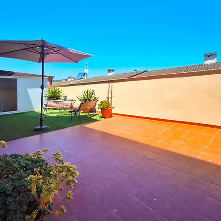 Amplio Y Comodo Con Terraza, Apartmán Ulldecona