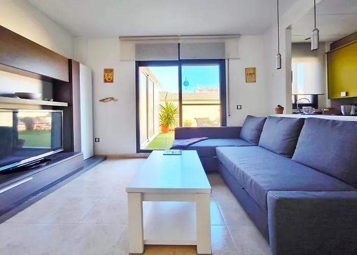 Amplio Y Comodo Con Terraza, *