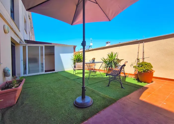 Amplio Y Comodo Con Terraza, Appartement Ulldecona