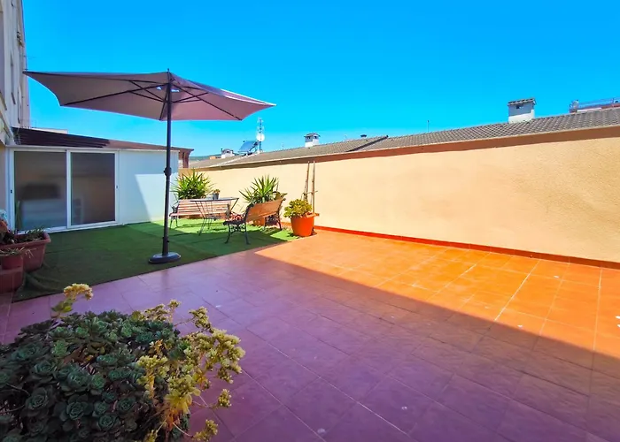Amplio Y Comodo Con Terraza, Appartement Ulldecona